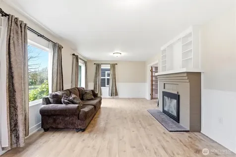 1027 Wetmore Everett WA 98201