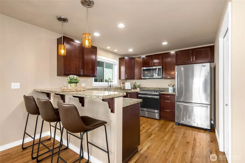 932 N 96th Street Seattle WA 98103