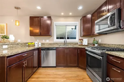 932 N 96th Street Seattle WA 98103