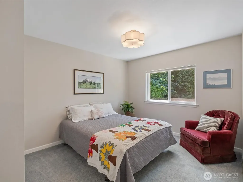 230 Rocky Mountain High Road Camano Island WA 98282