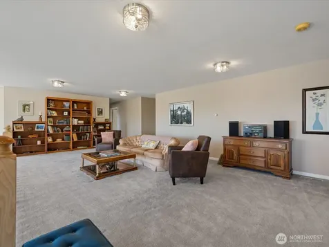230 Rocky Mountain High Road Camano Island WA 98282