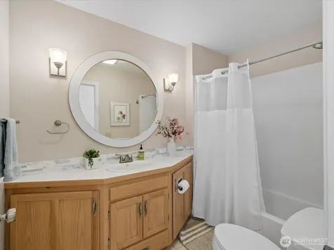 230 Rocky Mountain High Road Camano Island WA 98282