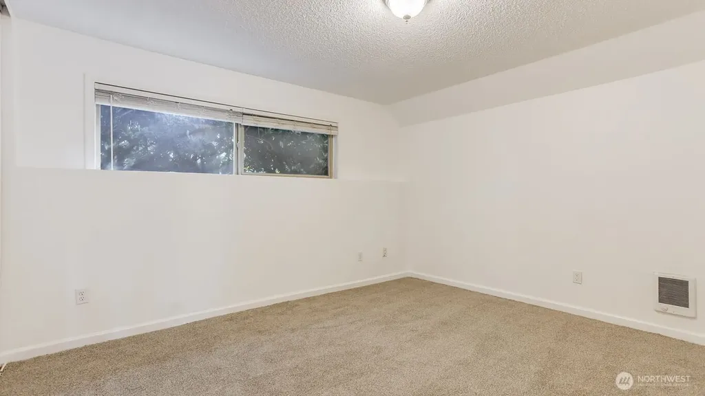 31003 14th Avenue S Federal Way WA 98003