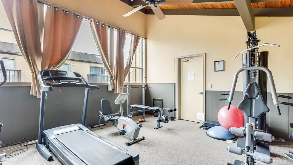 31003 14th Avenue S Federal Way WA 98003