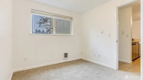 31003 14th Avenue S Federal Way WA 98003