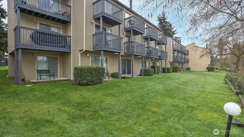 31003 14th Avenue S Federal Way WA 98003