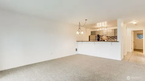 31003 14th Avenue S Federal Way WA 98003