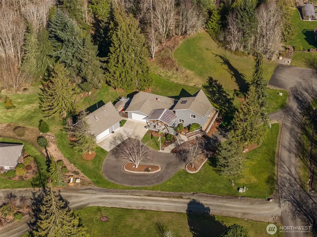 1733 E Woodhaven Port Angeles WA 98362