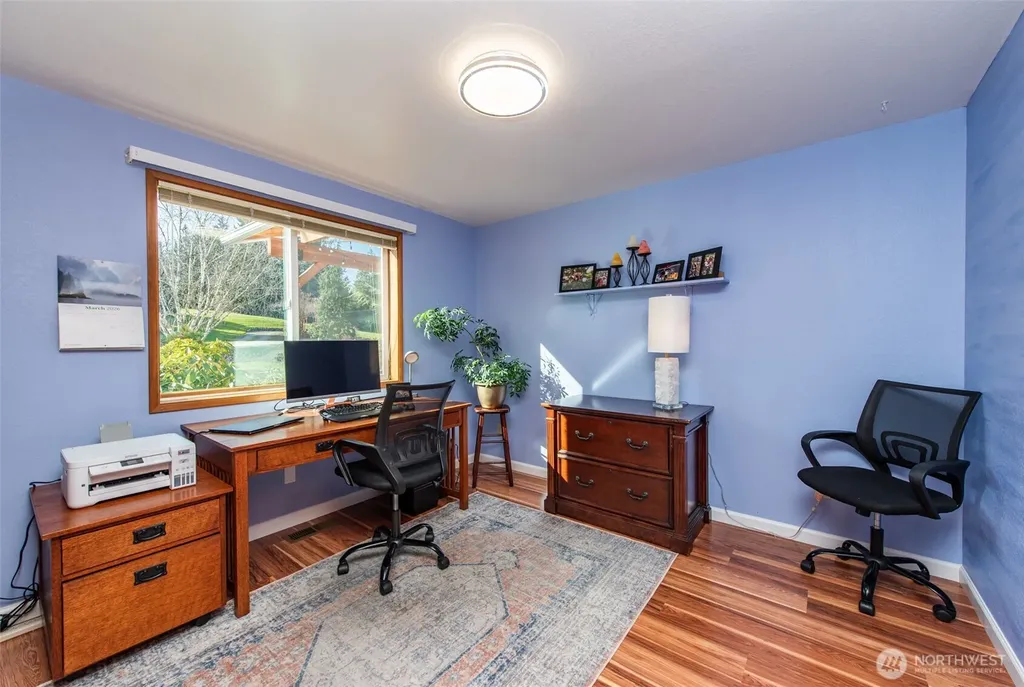 1733 E Woodhaven Port Angeles WA 98362