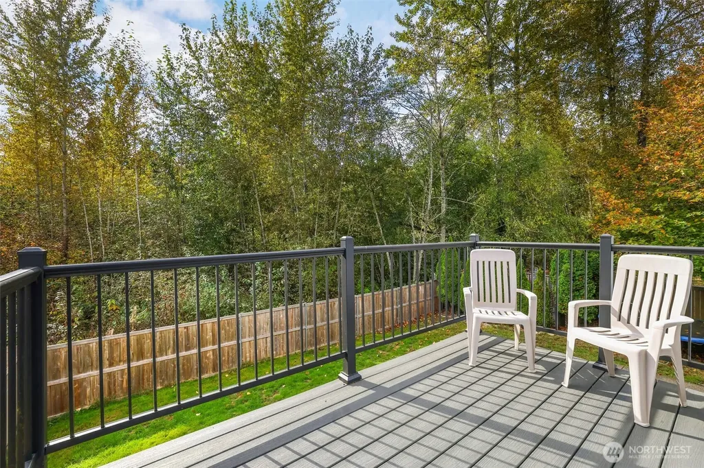 13701 SE 275th Place Kent WA 98042