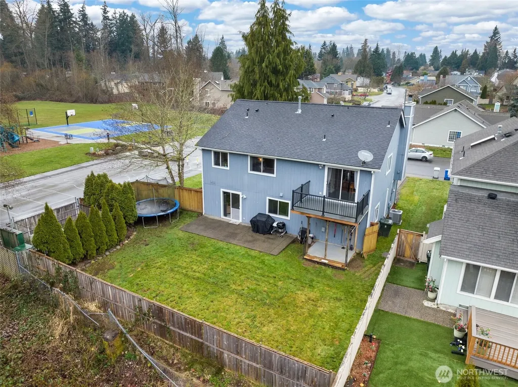13701 SE 275th Place Kent WA 98042