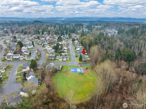 13701 SE 275th Place Kent WA 98042