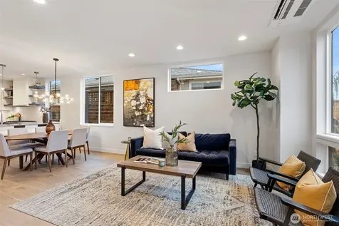 7336 27th Avenue NW Seattle WA 98117