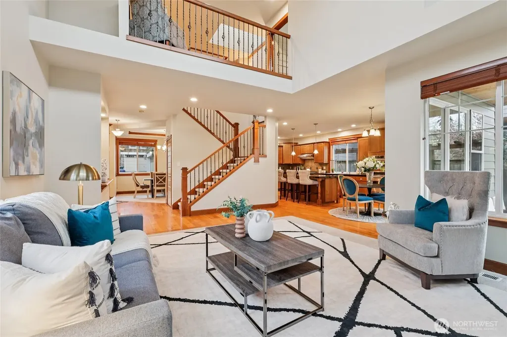 8827 NE 148th Place Kenmore WA 98028