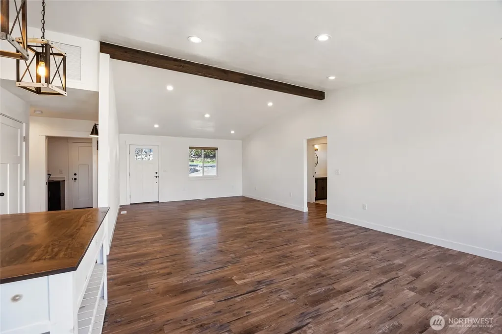 3063 Conarty Road Malaga WA 98828