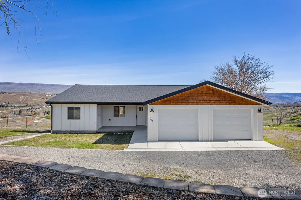 3063 Conarty Road Malaga WA 98828