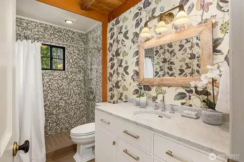 15451 Harvey Road NE Bainbridge Island WA 98110