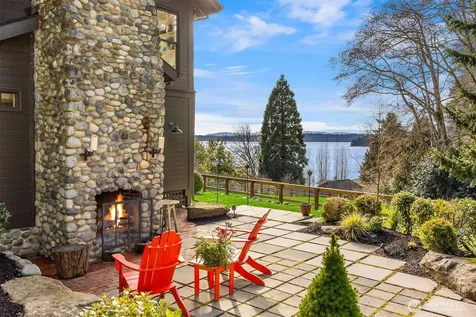 15451 Harvey Road NE Bainbridge Island WA 98110