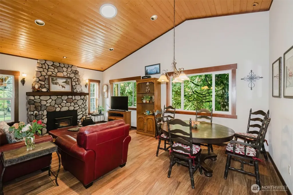 17717 E State Route 3 Allyn WA 98524