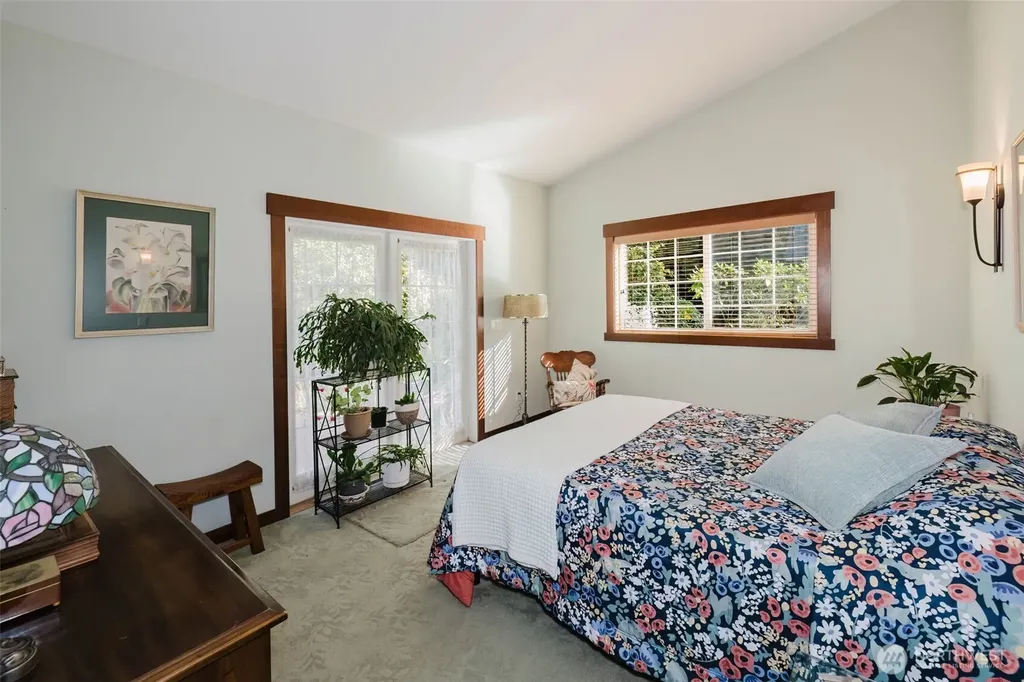17717 E State Route 3 Allyn WA 98524