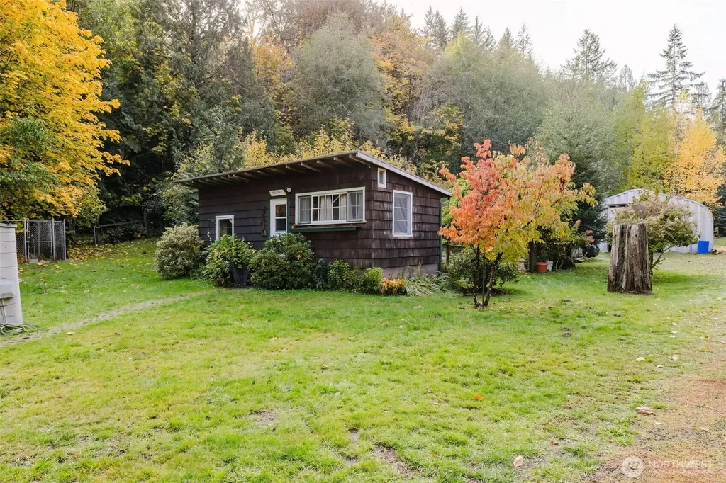 17717 E State Route 3 Allyn WA 98524
