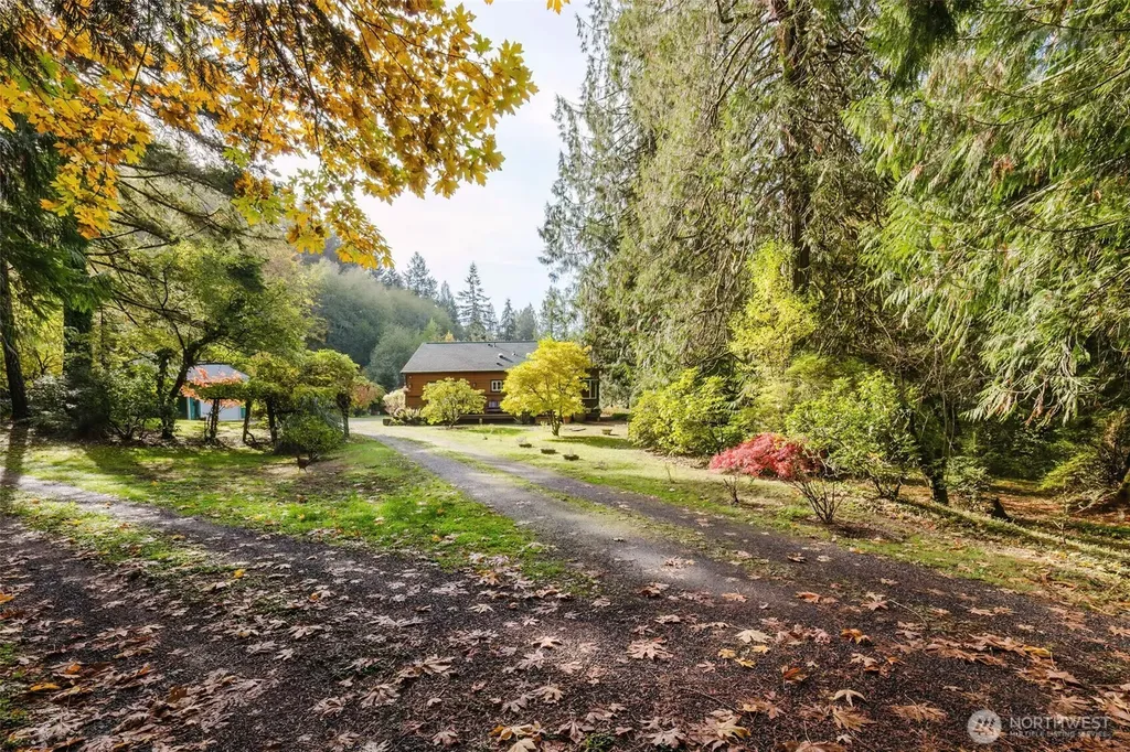 17717 E State Route 3 Allyn WA 98524