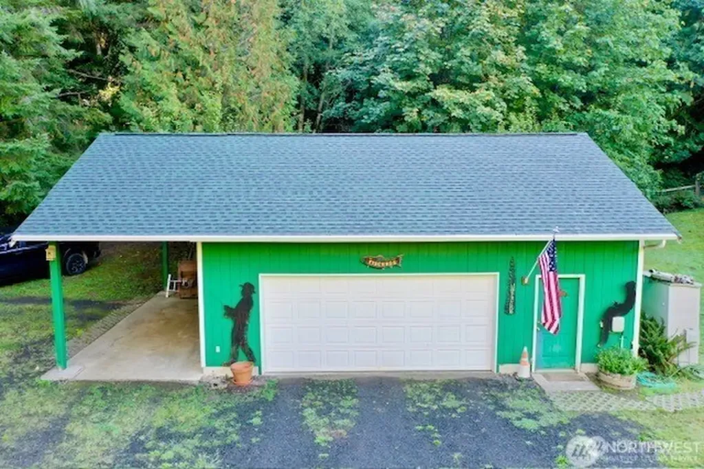 17717 E State Route 3 Allyn WA 98524