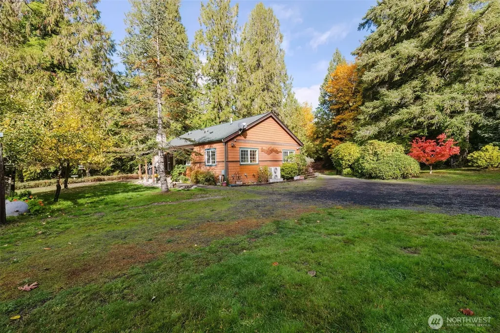 17717 E State Route 3 Allyn WA 98524