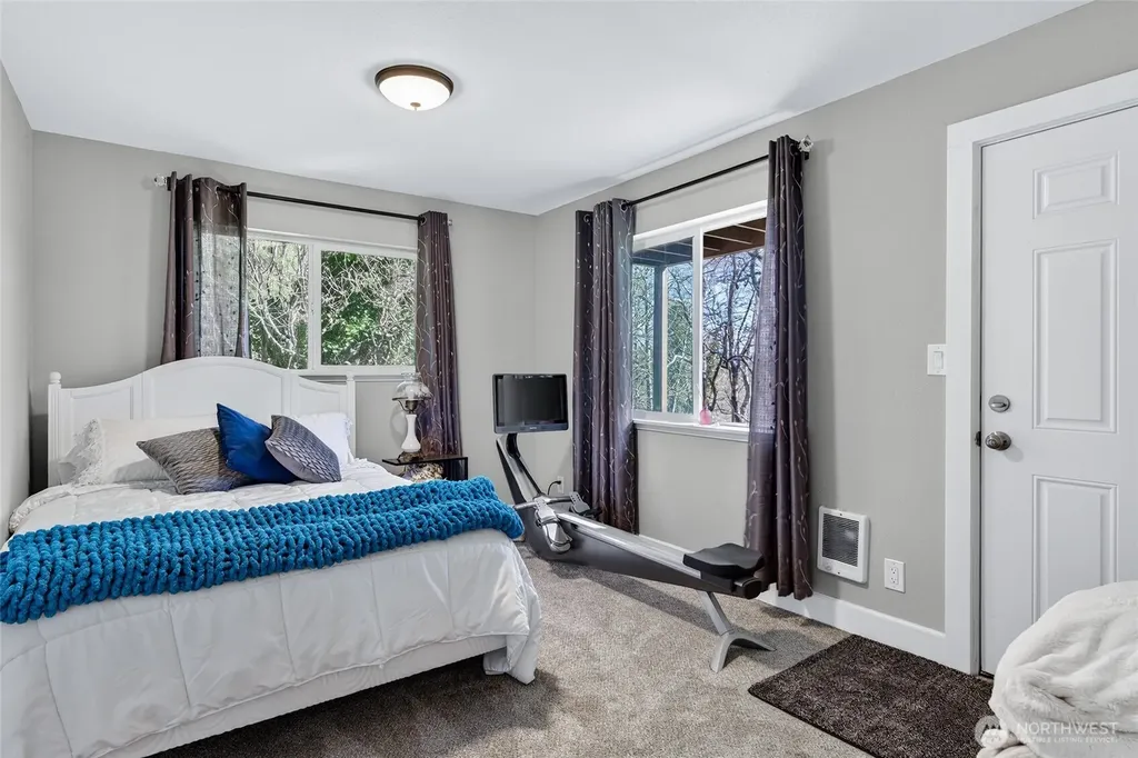 33612 J Place Ocean Park WA 98640