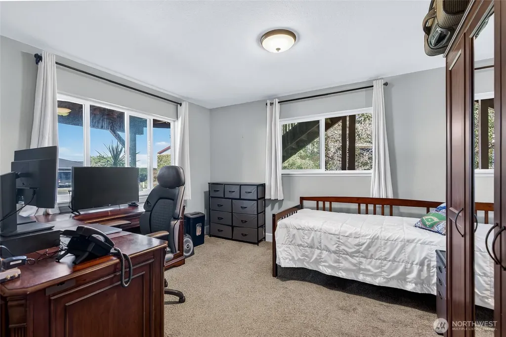 33612 J Place Ocean Park WA 98640