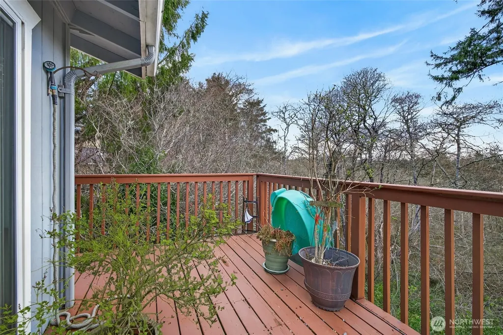 33612 J Place Ocean Park WA 98640