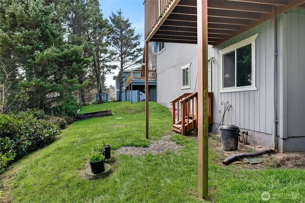 33612 J Place Ocean Park WA 98640