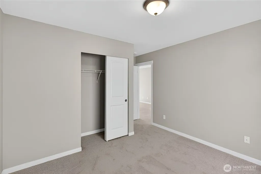 4368 Chatterton Avenue SW Port Orchard WA 98367