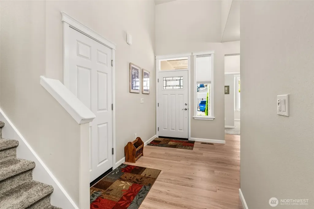 7412 Mirasett Street SW Tumwater WA 98512