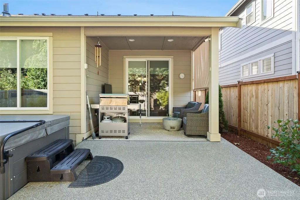 7412 Mirasett Street SW Tumwater WA 98512