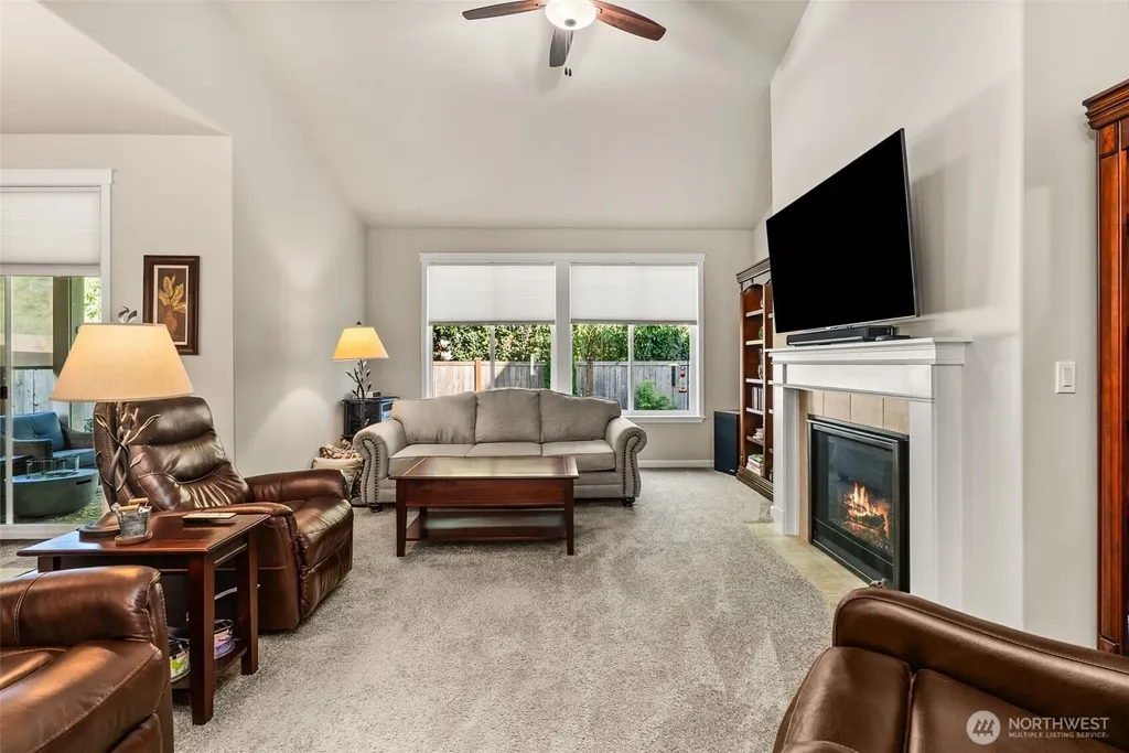 7412 Mirasett Street SW Tumwater WA 98512