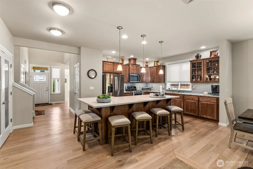 7412 Mirasett Street SW Tumwater WA 98512