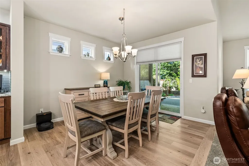 7412 Mirasett Street SW Tumwater WA 98512
