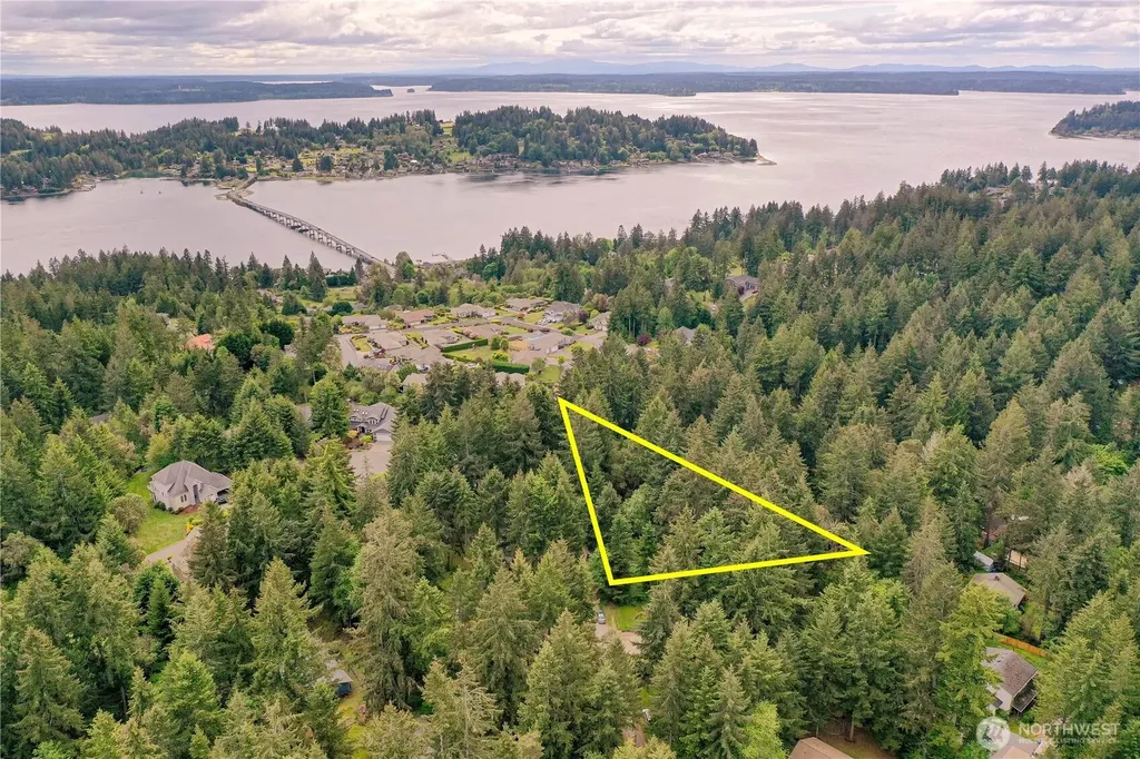 3214 77th Avenue NW Gig Harbor WA 98335
