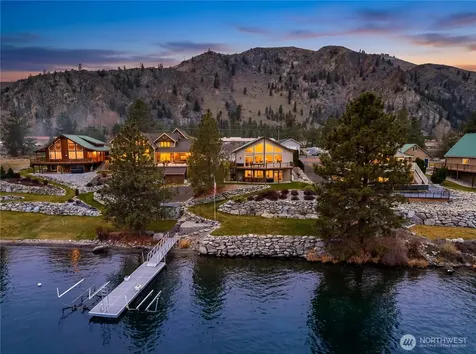 15107 N Lakeshore Drive Entiat WA 98822