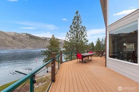 15107 N Lakeshore Drive Entiat WA 98822