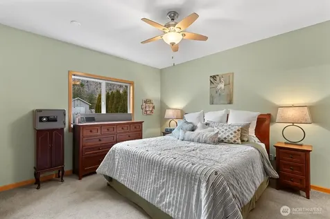 15107 N Lakeshore Drive Entiat WA 98822