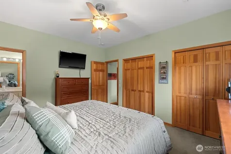 15107 N Lakeshore Drive Entiat WA 98822