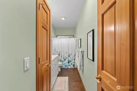 15107 N Lakeshore Drive Entiat WA 98822