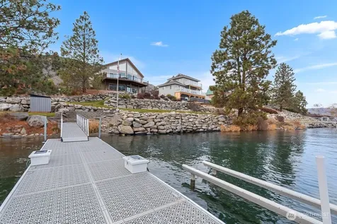 15107 N Lakeshore Drive Entiat WA 98822