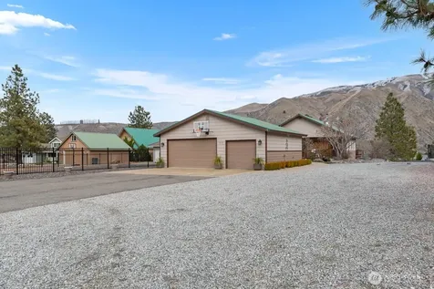 15107 N Lakeshore Drive Entiat WA 98822