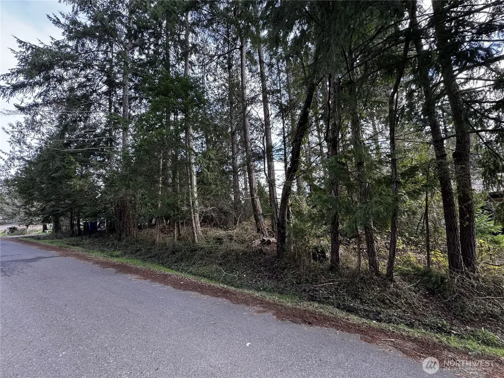 9810 Channel Drive NW Olympia WA 98502