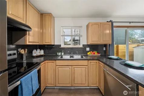 4503 S Webster Street Seattle WA 98118