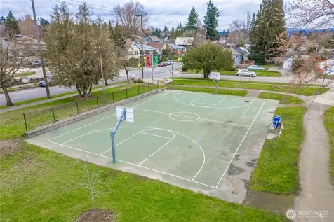4503 S Webster Street Seattle WA 98118