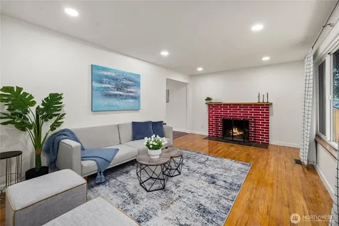 4503 S Webster Street Seattle WA 98118